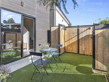 8/3 Shearer Avenue, Papanui, Christchurch