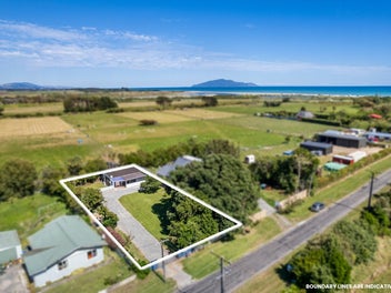 55 Atkinson Avenue, Otaki Beach, Otaki