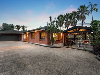 5 Ridgemount Rise, Mangere Bridge, Auckland
