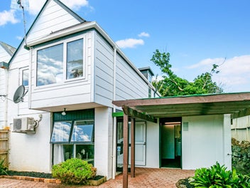 6/5 Patterson Street, Sandringham, Auckland