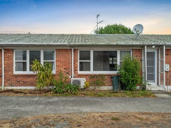 2/8 Winspear Place, Papatoetoe, Auckland