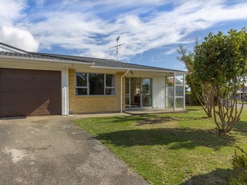 5 Kanawa Street, Waikanae, Waikanae