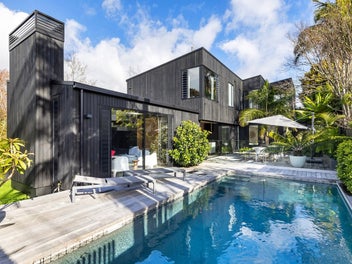 9 Roxy Terrace, Glendowie, Auckland