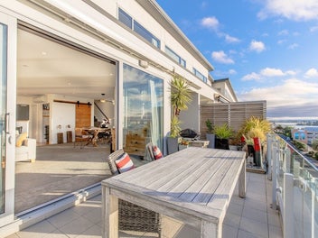 41/269 Wakefield Quay, Stepneyville, Nelson