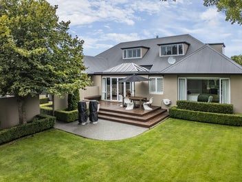 1/253 Memorial Avenue, Burnside, Christchurch