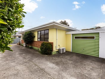 2/1 Cassino Crescent, Onekawa, Napier