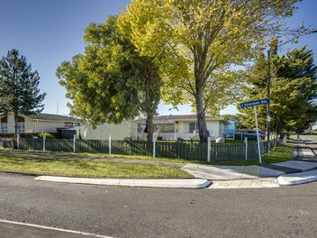 2 Amundsen Avenue, Flaxmere, Hastings
