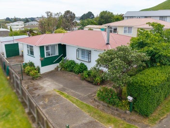 55 Arahura Crescent, Waitangirua, Porirua