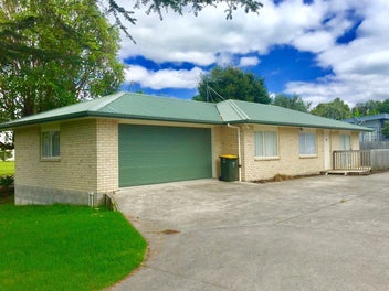 30 Bell Road, Beachlands, Auckland