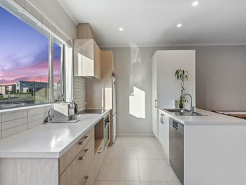 75 Roundel Crescent, Whenuapai, Auckland