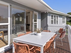 12 Kiernan Place, Kelston, Auckland