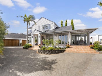 11 Renway Rise, Somerville, Auckland
