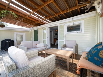 5 Grove Road, Haumoana, Haumoana