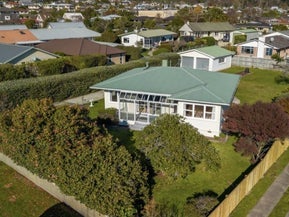 4 Arapiki Road, Stoke, Nelson
