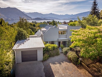 57 Rata Street, Wanaka