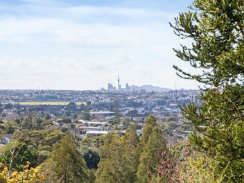 232D Old Titirangi Road, Titirangi, Auckland