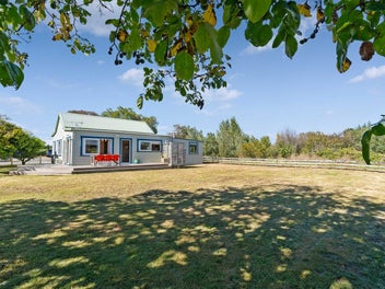 13 French Street, Martinborough