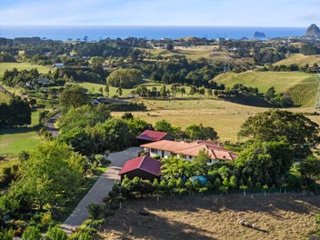 171 Sealy Road, Omata, New Plymouth