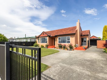 814 Saint Aubyn Street West, Saint Leonards, Hastings