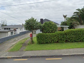 2/51 Vodanovich Road, Te Atatū South, Auckland