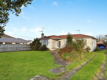 12 Powells Road, Fairview Downs, Hamilton