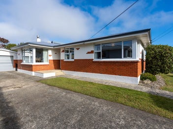 26 Stephen Street, Halfway Bush, Dunedin