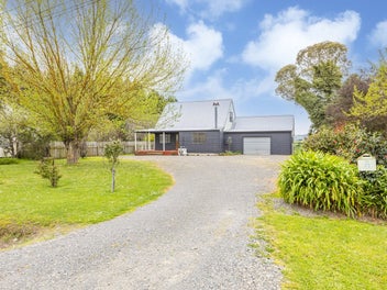 19 Ellison Street, Otane