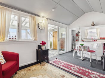 7 Taylor Street, Brighton, Dunedin