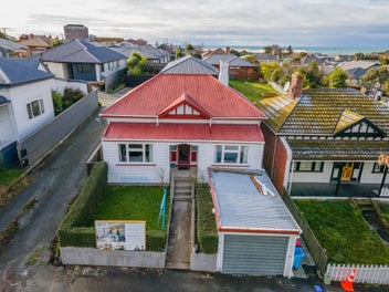 14 MEMORIAL AVENUE, Parkside, Timaru