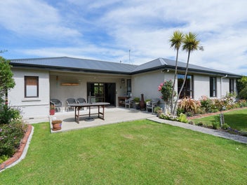 2 Frome Street, Clifton, Invercargill