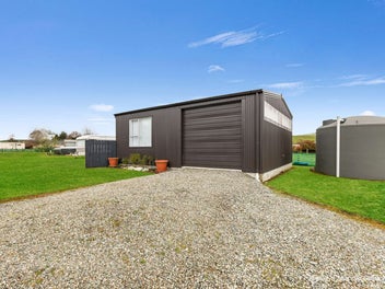 9 Cleadon Street, Waikaia, Waikaia