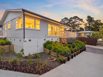44 Melba Street, Beach Haven, Auckland