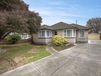 8 Carters Road, Aranui, Christchurch