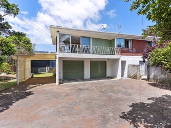 27 First View Avenue, Beachlands, Auckland