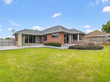 16 Leacroft Street, Bishopdale, Christchurch