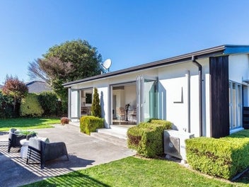 1/54 Garreg Road, Bryndwr, Christchurch