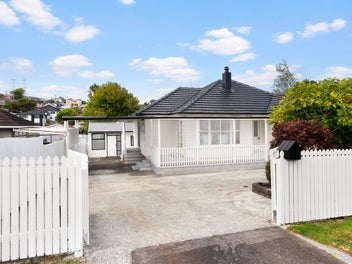 7 Battersby Avenue, Mount Roskill, Auckland