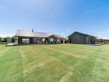 235E Watershed Road, Bunnythorpe, Palmerston North