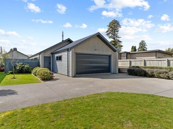 53 Marine Corps Drive, Solway, Masterton