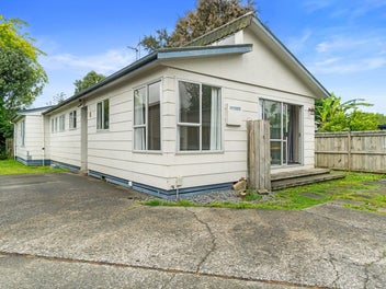49C Mahoe Street, Melville, Hamilton