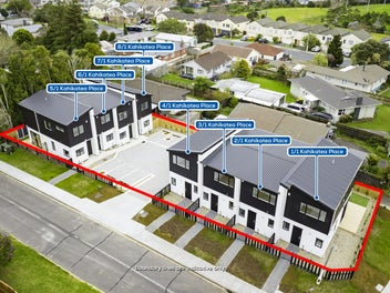 8/1 Kahikatea Place, Ranui, Auckland