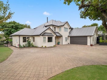 2/56 Henry Hill Road, Taupō