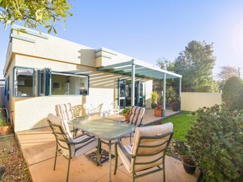 2A Cambridge Terrace, Taradale, Napier