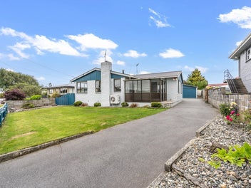 52 Edinburgh Crescent, Waikiwi, Invercargill