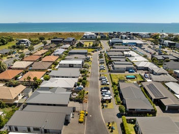 18 Hugo Way, Papamoa Beach, Papamoa