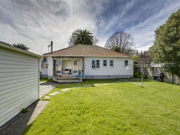 31 Douglas Mclean Avenue, Marewa, Napier