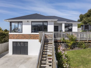11 Middleton Road, Kew, Dunedin