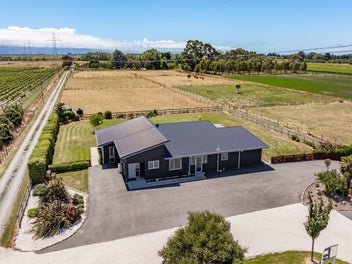 81 Hardings Road, Blenheim