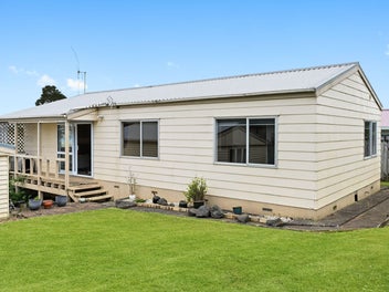 146B Forest Lake Road, Forest Lake, Hamilton