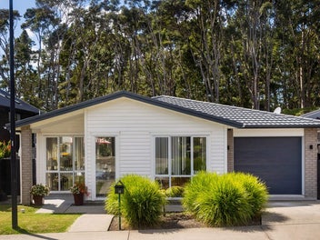 20 Greenwoods Close, Titirangi, Auckland
